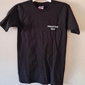 Union Made Unisex Black Forgotten 2010 Cotton Tee